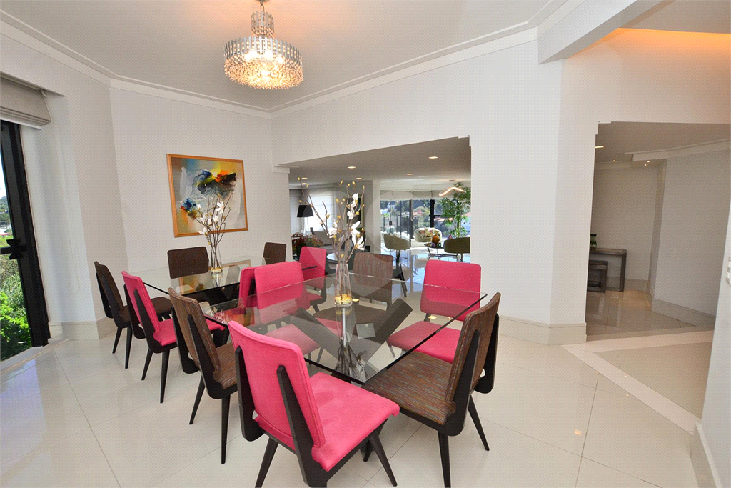 Apartamento de alto padrão com localização excelente!