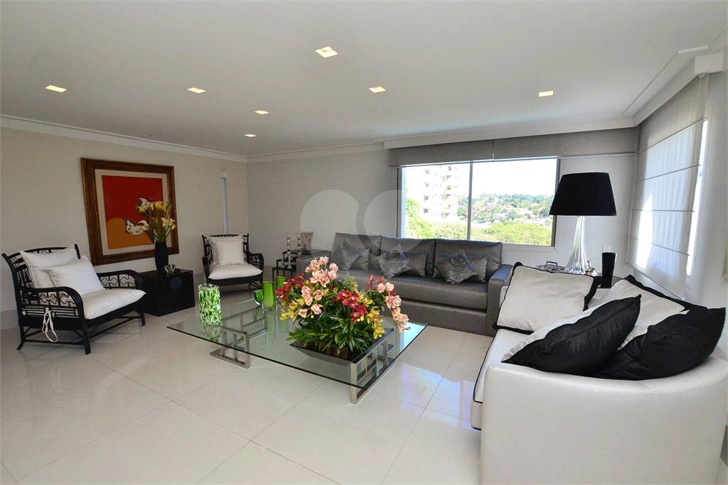 Apartamento de alto padrão com localização excelente!