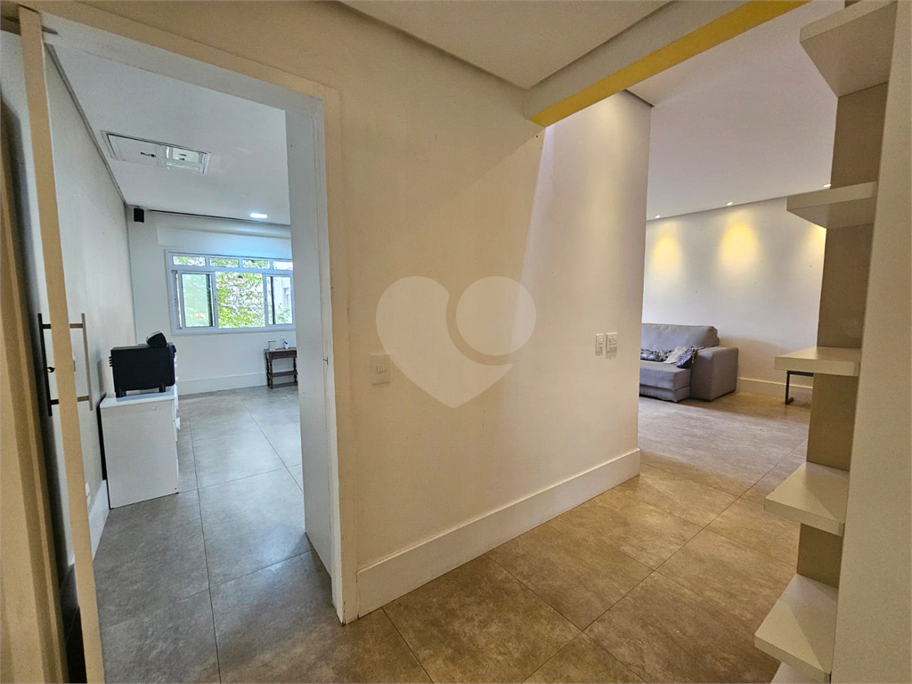 Apartamento à venda na Bela Vista com 3 quartos, sendo 2 suítes 180 m²