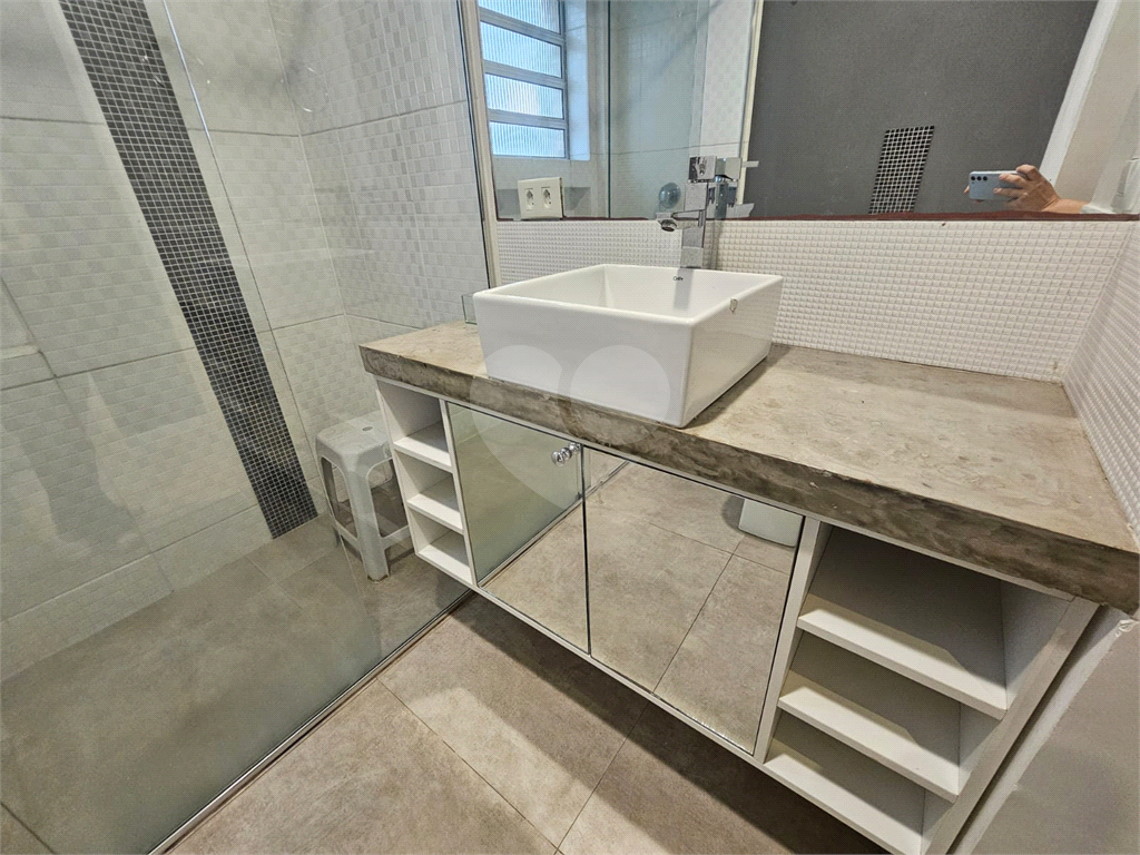 Apartamento à venda na Bela Vista com 3 quartos, sendo 2 suítes 180 m²