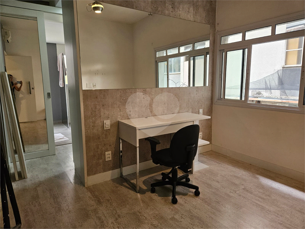 Apartamento à venda na Bela Vista com 3 quartos, sendo 2 suítes 180 m²