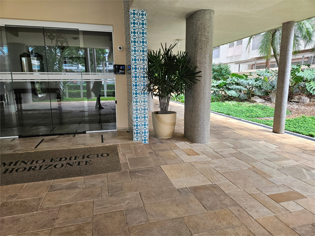 Apartamento à venda na Bela Vista com 3 quartos, sendo 2 suítes 180 m²