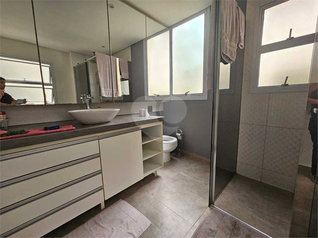 Apartamento à venda na Bela Vista com 3 quartos, sendo 2 suítes 180 m²