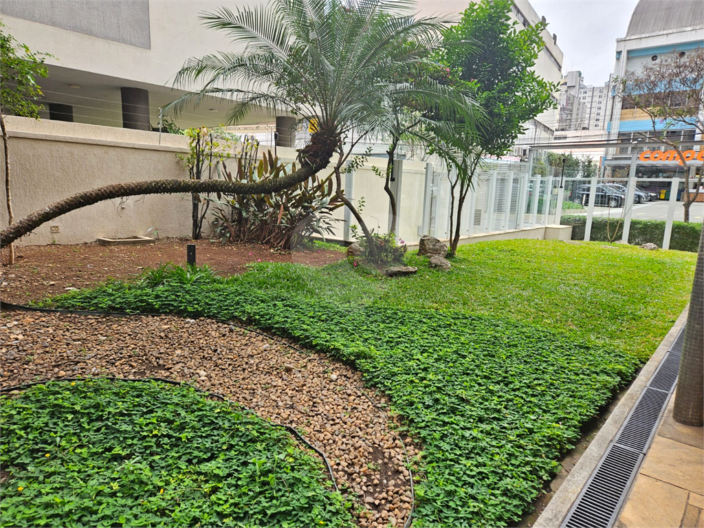 Apartamento à venda na Bela Vista com 3 quartos, sendo 2 suítes 180 m²