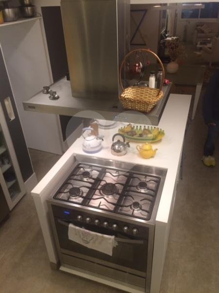 Apartamento à venda na Bela Vista com 3 quartos, sendo 2 suítes 180 m²