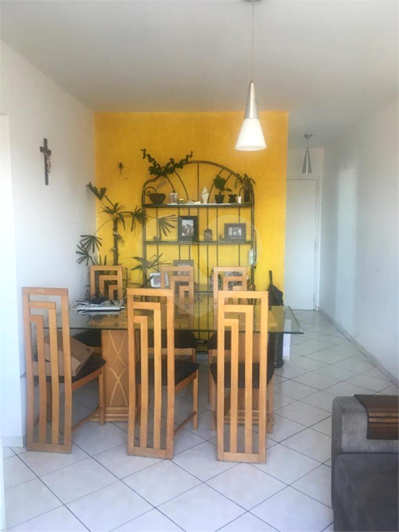 APARTAMENTO em TUCURUVI