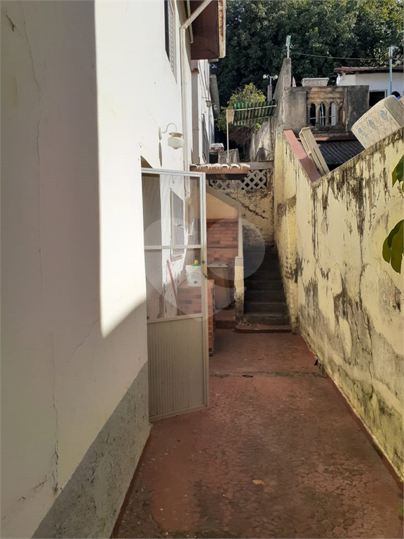 Casa com excelente terreno no Jardim São Paulo