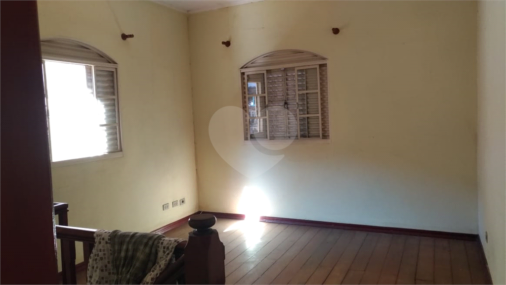 Casa com excelente terreno no Jardim São Paulo