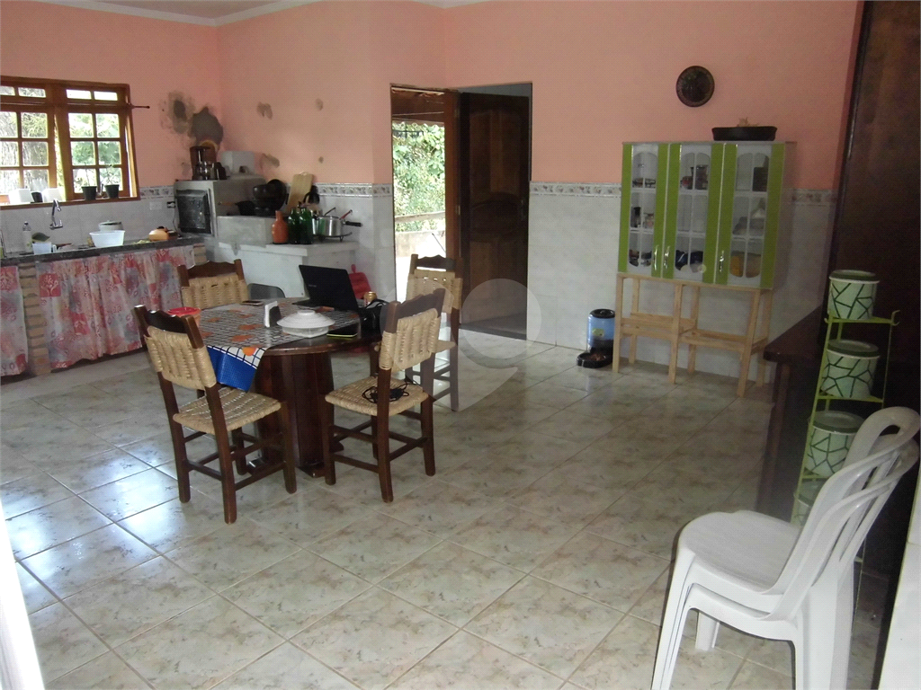 Sobrado em Mairiporã com  1.244 m² de terreno.