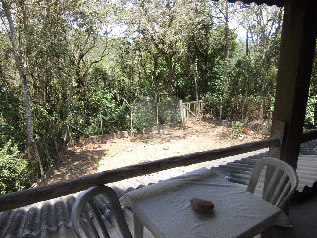 Sobrado em Mairiporã com  1.244 m² de terreno.