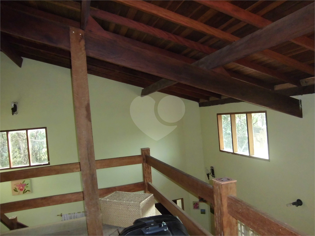 Sobrado em Mairiporã com  1.244 m² de terreno.