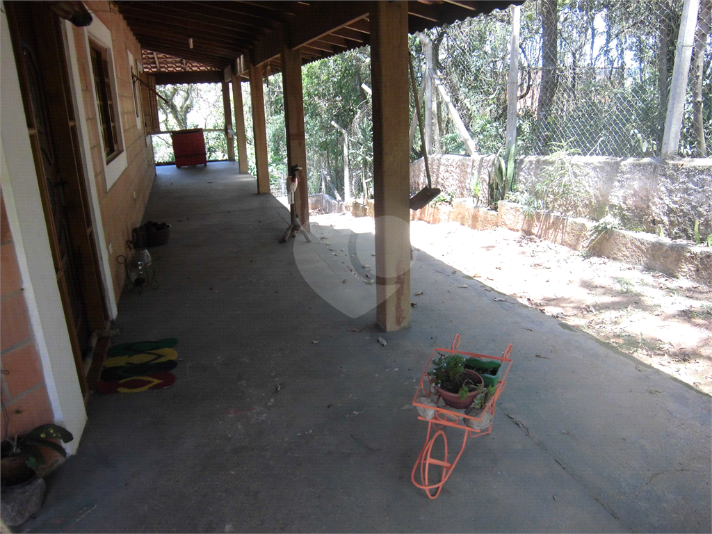 Sobrado em Mairiporã com  1.244 m² de terreno.