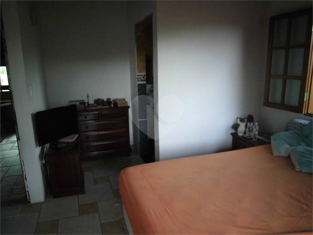 Sobrado em Mairiporã com  1.244 m² de terreno.