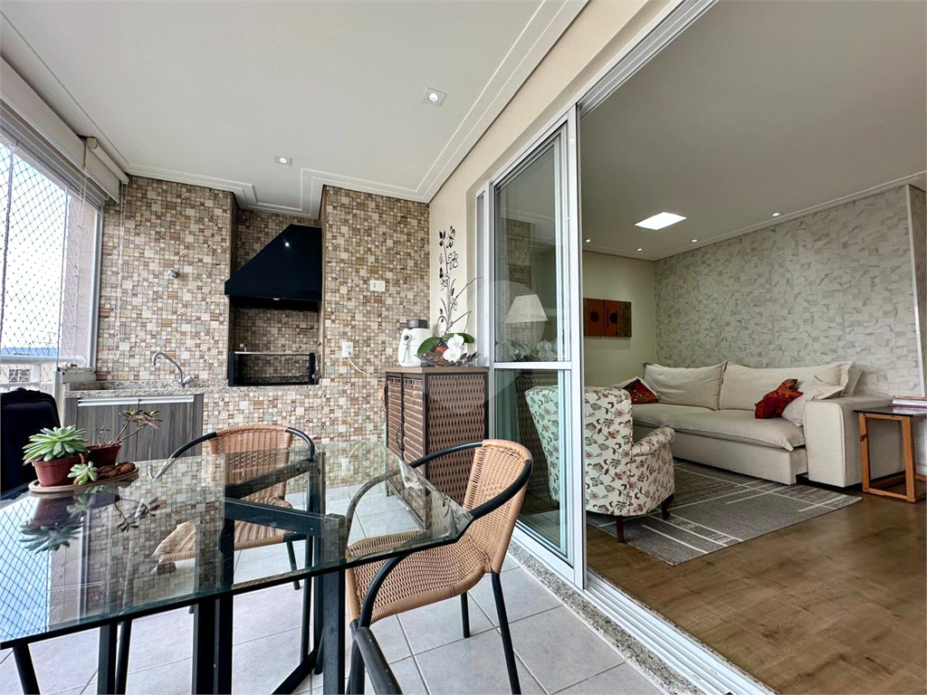 APARTAMENTO em MANDAQUI