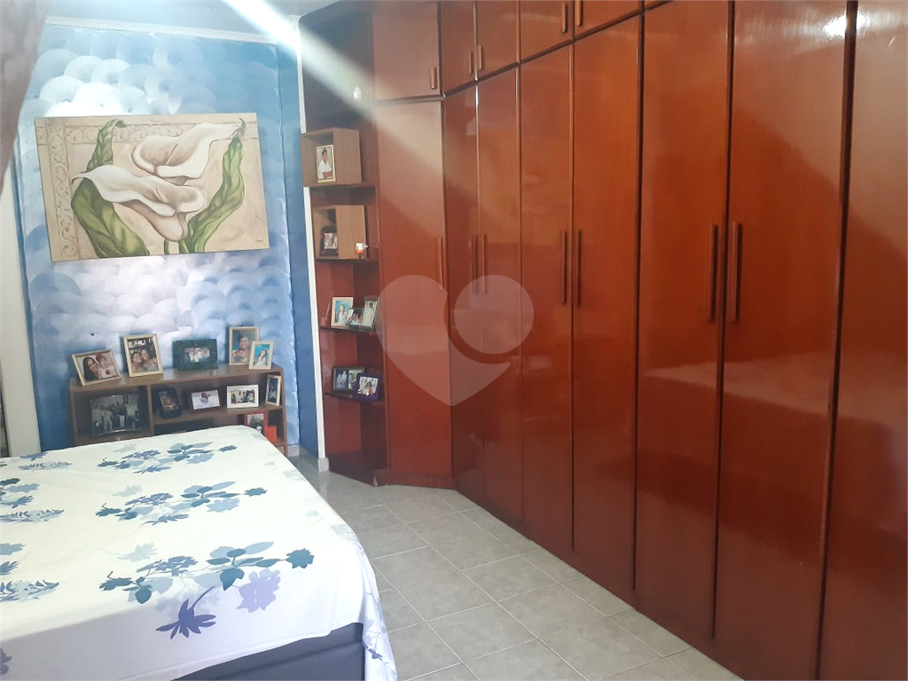 Sobrado de 430m 5 dorms