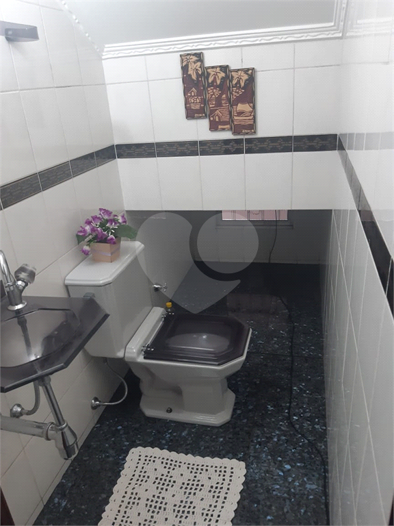 Sobrado de 430m 5 dorms