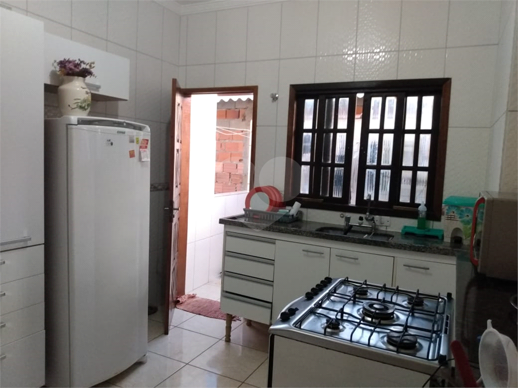 Casa à venda com 2 quartos, 87m² - Foto 8