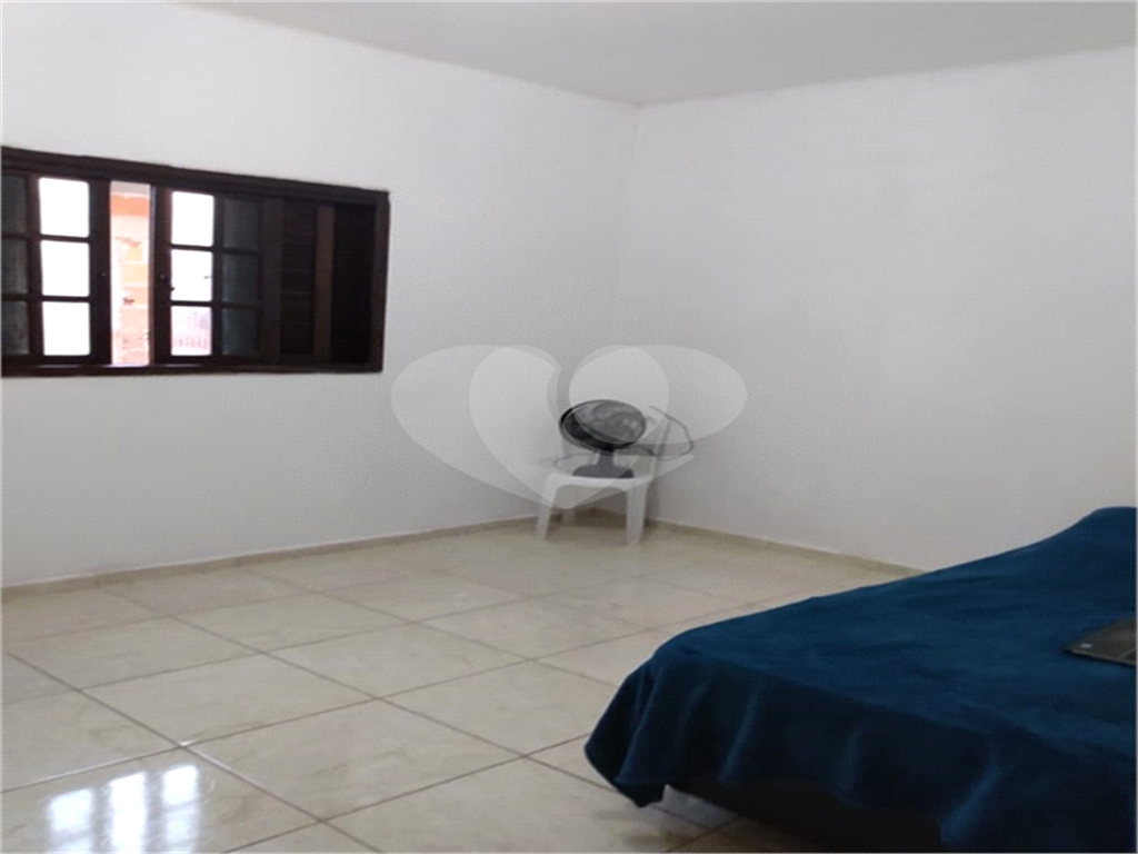 Casa à venda com 2 quartos, 87m² - Foto 15