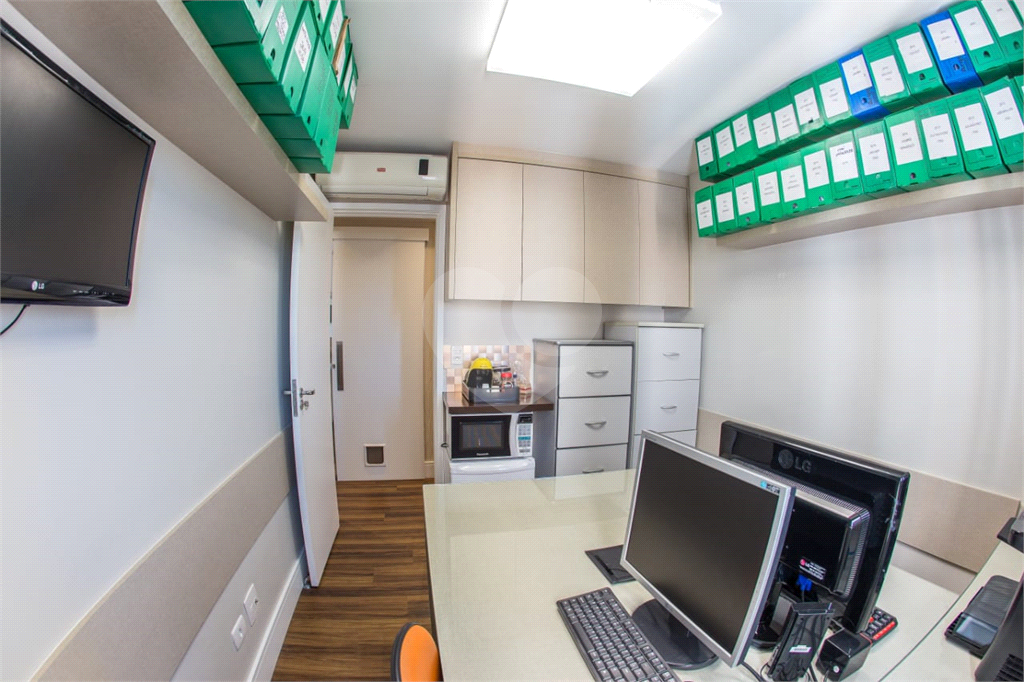 Apartamento com 88m 3 dorm 2 banheiros 1 suite e 2 vagas de garagem