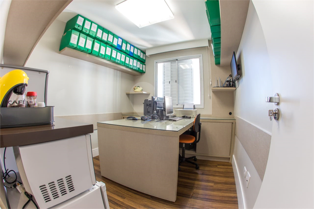 Apartamento com 88m 3 dorm 2 banheiros 1 suite e 2 vagas de garagem
