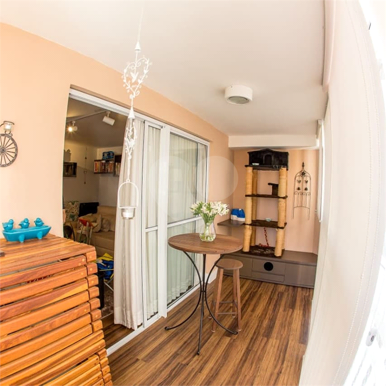 Apartamento com 88m 3 dorm 2 banheiros 1 suite e 2 vagas de garagem