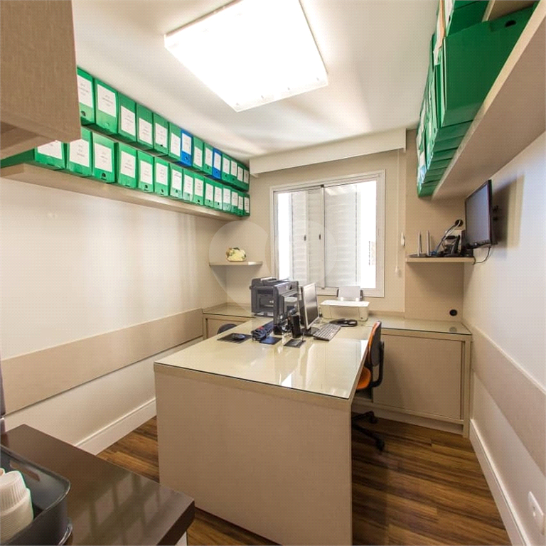 Apartamento com 88m 3 dorm 2 banheiros 1 suite e 2 vagas de garagem