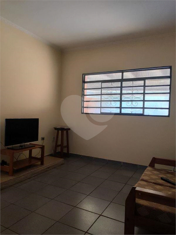 casa terrea dois dormitorios e uma suite proximo da vila galvao