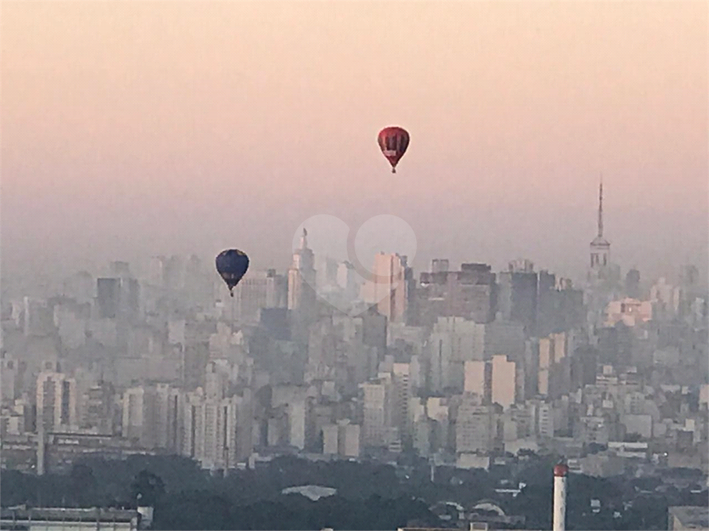 Belíssima cobertura duplex á venda em Santana