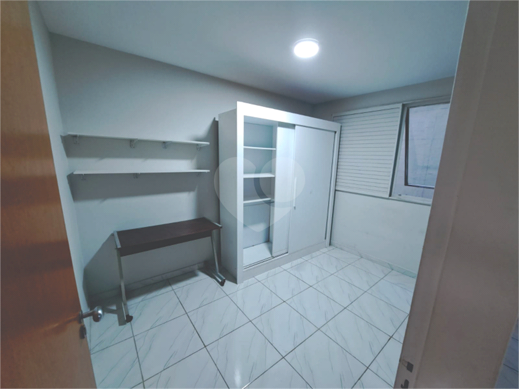 Lindo apartamento em excelente local.
