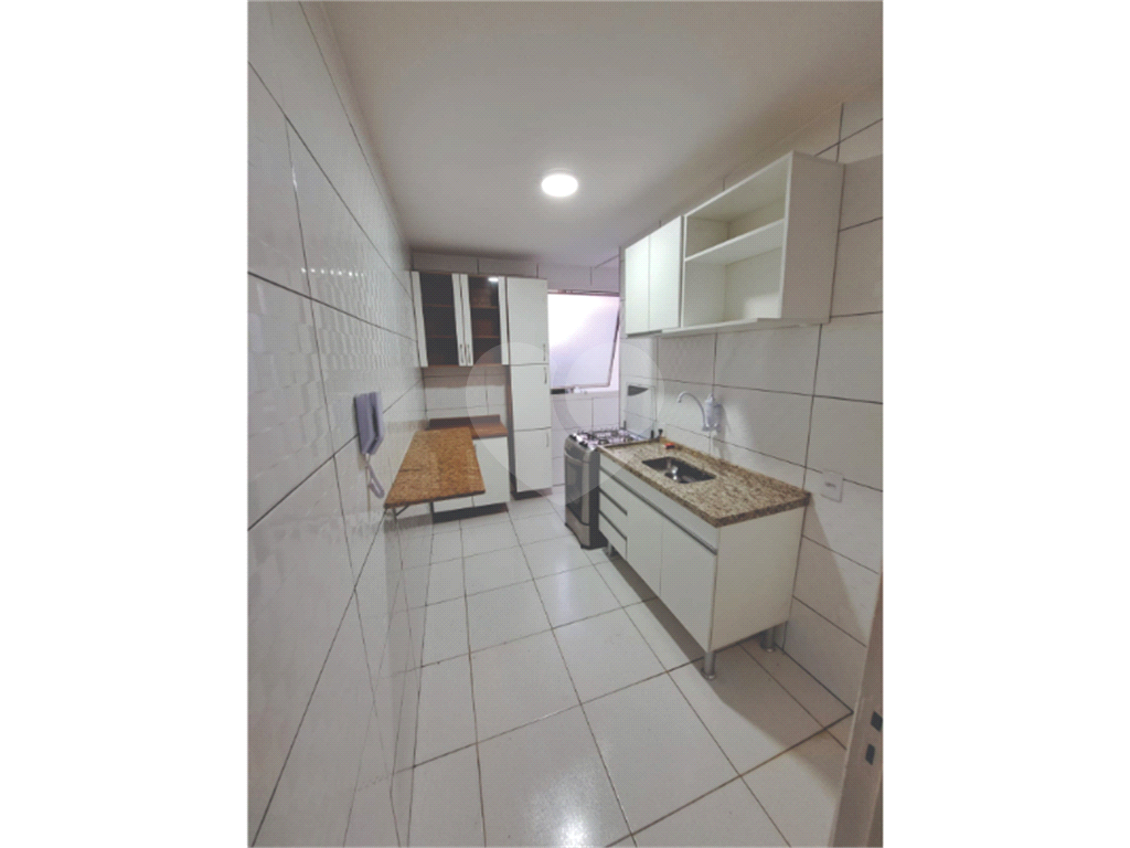 Lindo apartamento em excelente local.
