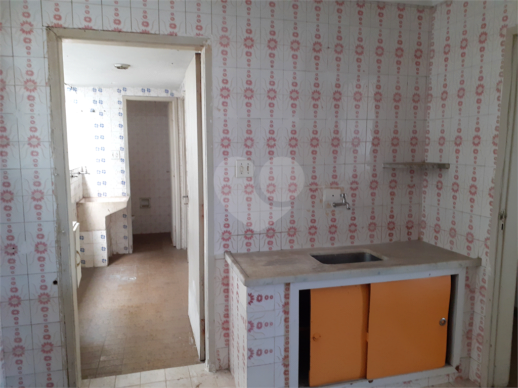 APARTAMENTO em TUCURUVI