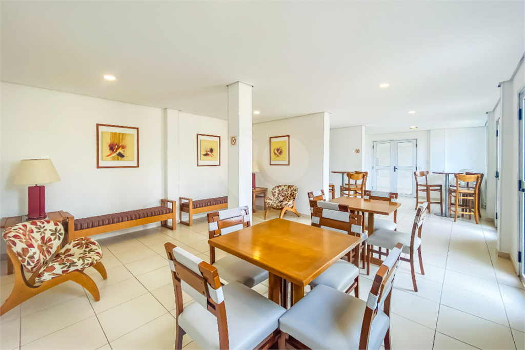 APARTAMENTO em TUCURUVI