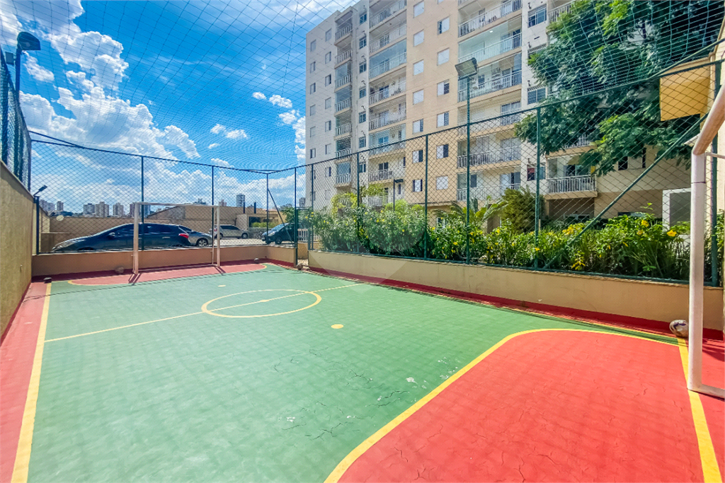 APARTAMENTO em TUCURUVI