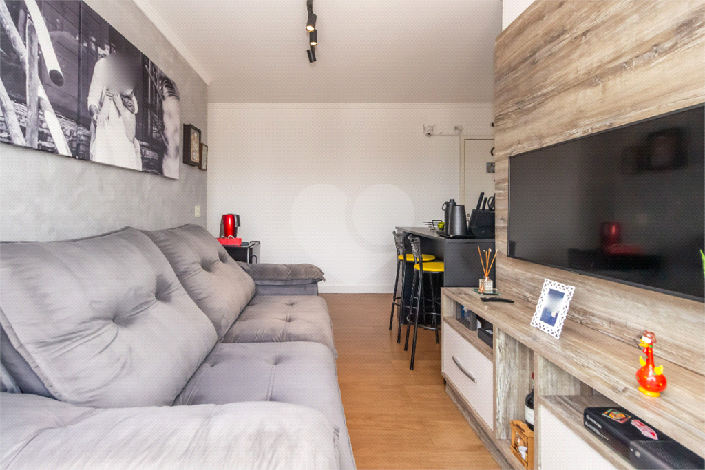 APARTAMENTO em TUCURUVI