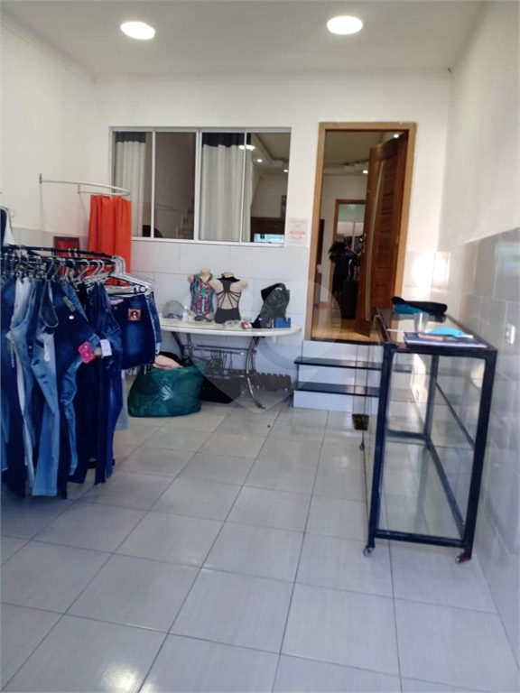 Imóvel com 3 dorms e recém construído