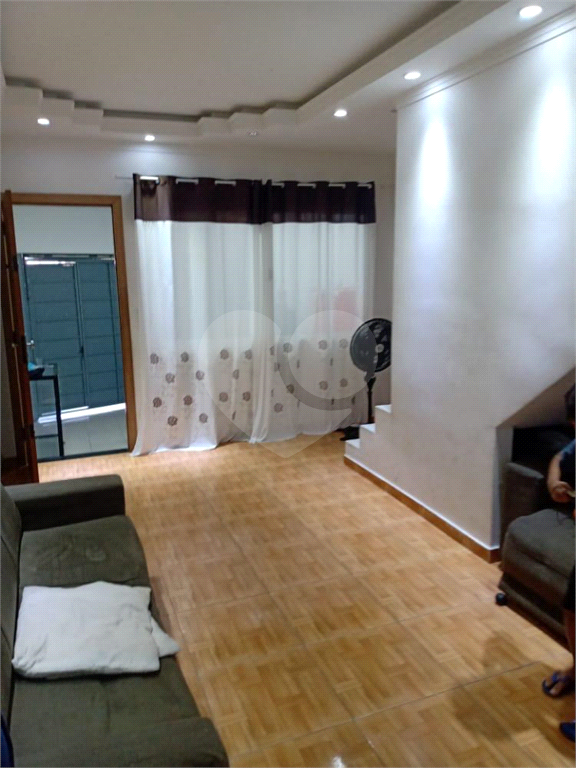 Imóvel com 3 dorms e recém construído