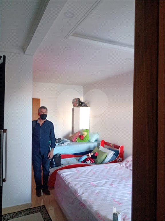 Imóvel com 3 dorms e recém construído