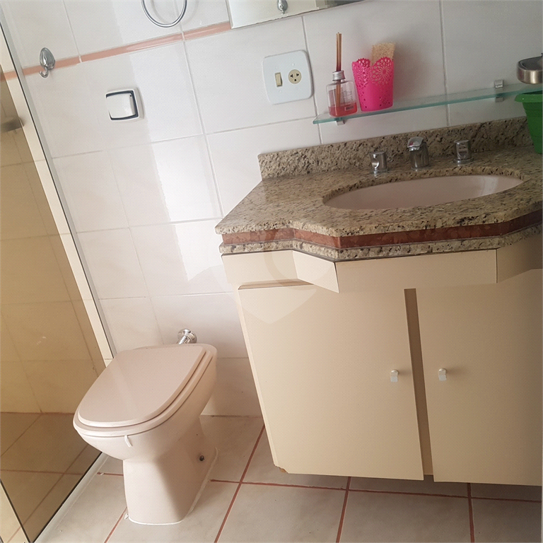 APARTAMENTO em CASA VERDE
