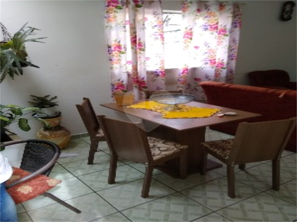 CASA em CAMPO LIMPO