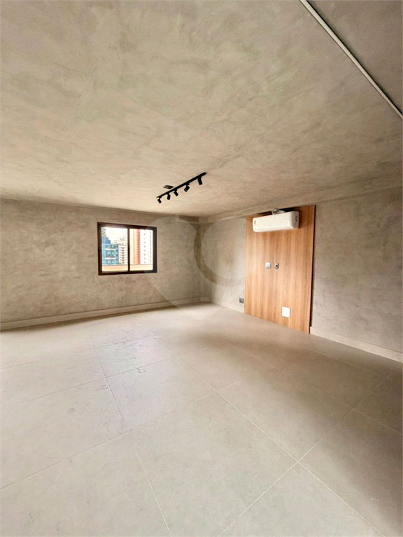 Cobertura na Rua Francisca Julia em Santana - 3 dormitórios 1 suíte e 3 vagas 