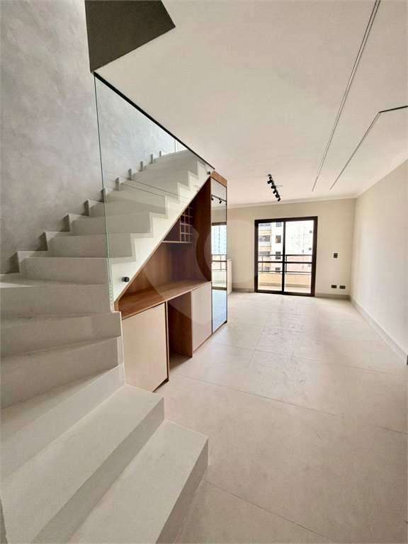 Cobertura na Rua Francisca Julia em Santana - 3 dormitórios 1 suíte e 3 vagas 