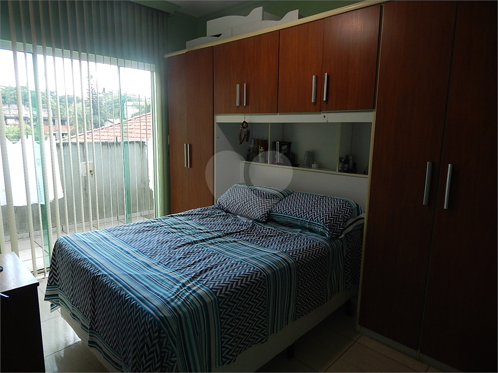 Casa Térrea no Barro Branco, 4 dormitórios, 4 suítes, sala 3 ambientes, área gourmet,  10 vagas.