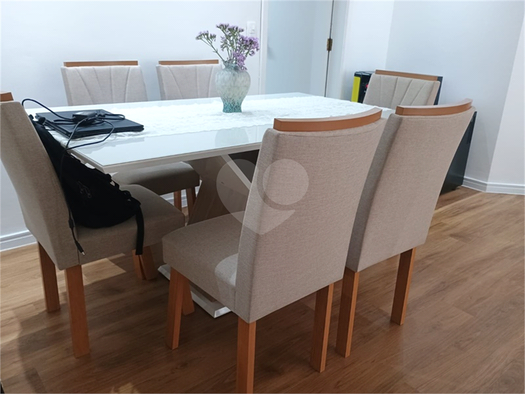 Apartamento bem localizado, próximo do Horto Florestal com 3 dormitórios e 1 suite no Mandaqui