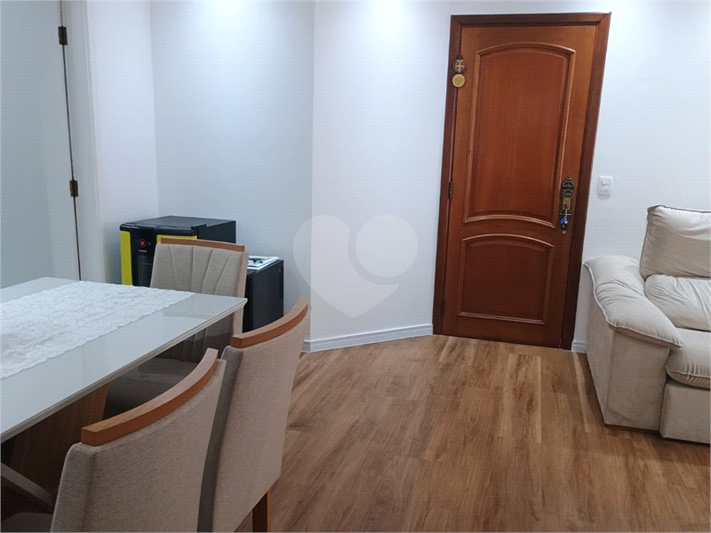 Apartamento bem localizado, próximo do Horto Florestal com 3 dormitórios e 1 suite no Mandaqui
