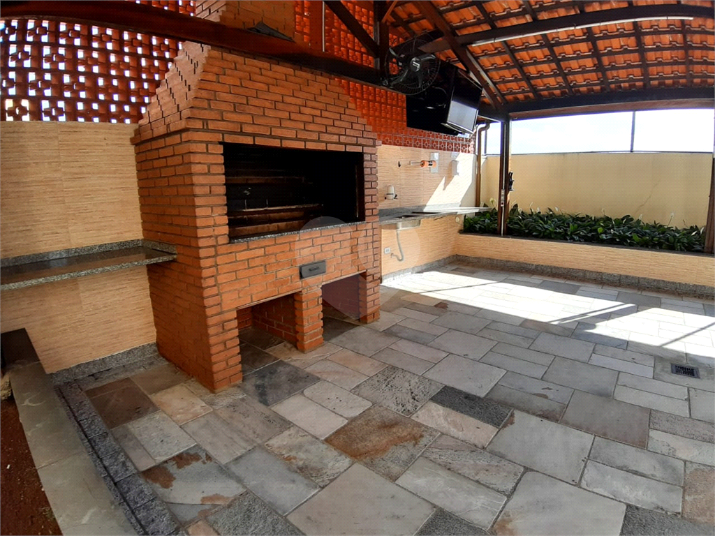 Apartamento bem localizado, próximo do Horto Florestal com 3 dormitórios e 1 suite no Mandaqui