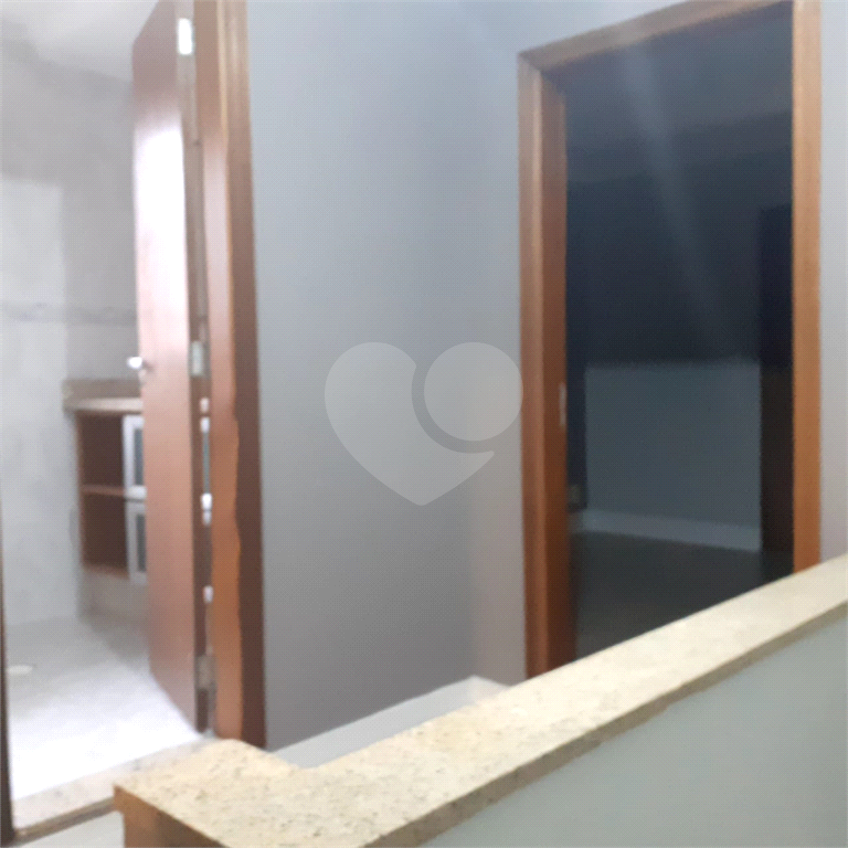 Sobrado à venda com 2 quartos, 150m² - Foto 18