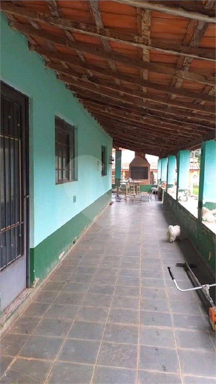 Chácara à 8 km de Monte Sião acesso  asfaltado