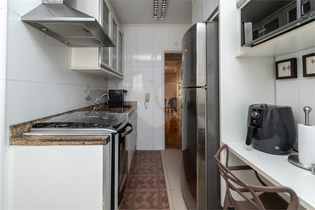 Apartamento na Vila Mariana com 3 quartos, varanda e lazer completo