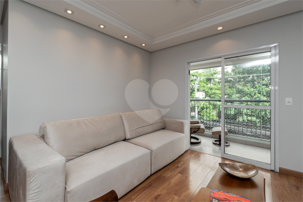 Apartamento na Vila Mariana com 3 quartos, varanda e lazer completo