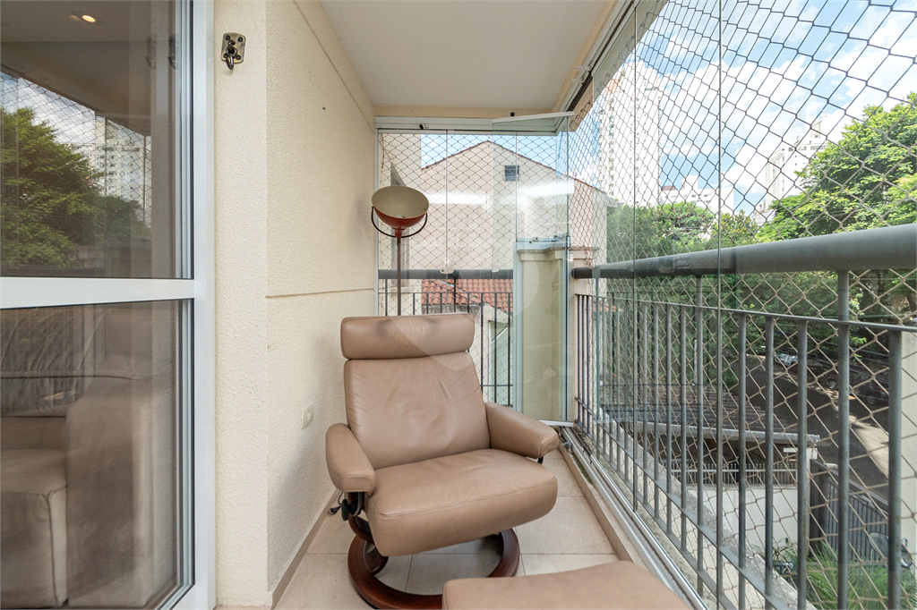 Apartamento na Vila Mariana com 3 quartos, varanda e lazer completo